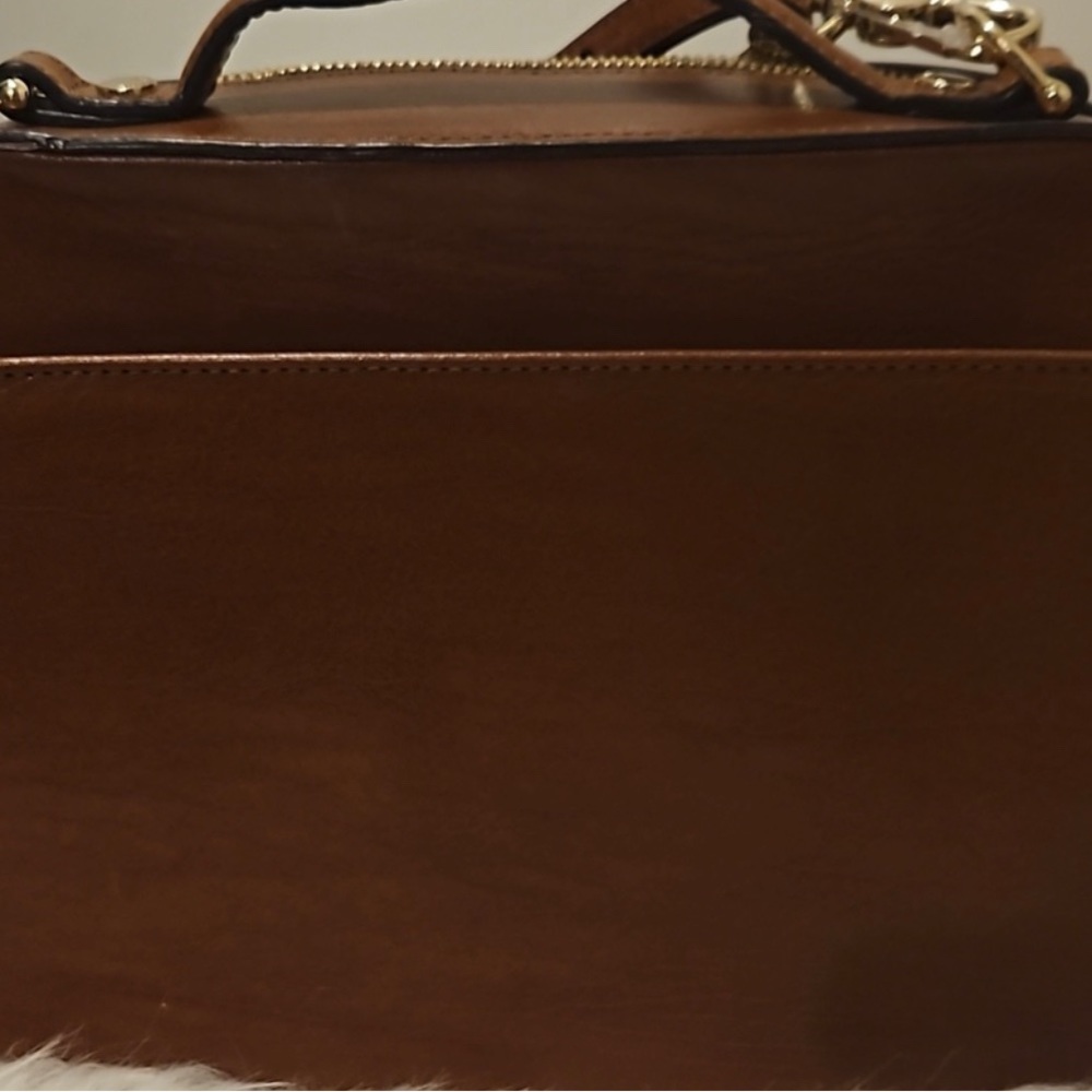 Brahmin NWOT CROSS BODY Bag🔥🔥🔥 - Picture 2 of 7